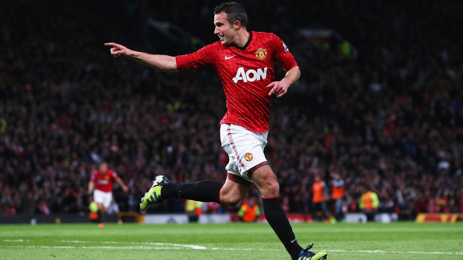 乌奈·西蒙罕见失误险酿祸 费尔明中场覆盖成关键 斗牛士军团惊险过关